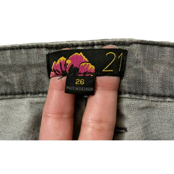 Forever 21 Gray Mid-Rise Skinny Jeans Womens Size 26 - Picture 4 of 8